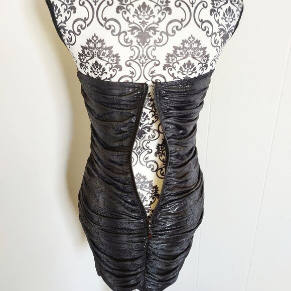 Papaya Strapless Bodycon Mini Dress - Picture 3 of 4